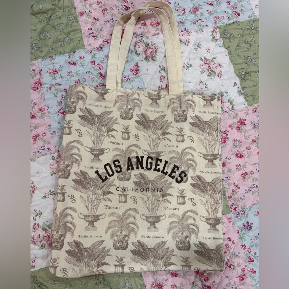 PacSun Los Angeles Tote Bag